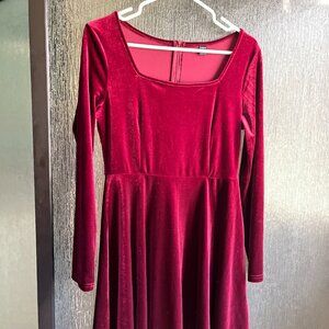 SHEIN Red Velvet Dress in Size 6/ MEDIUM zip up back